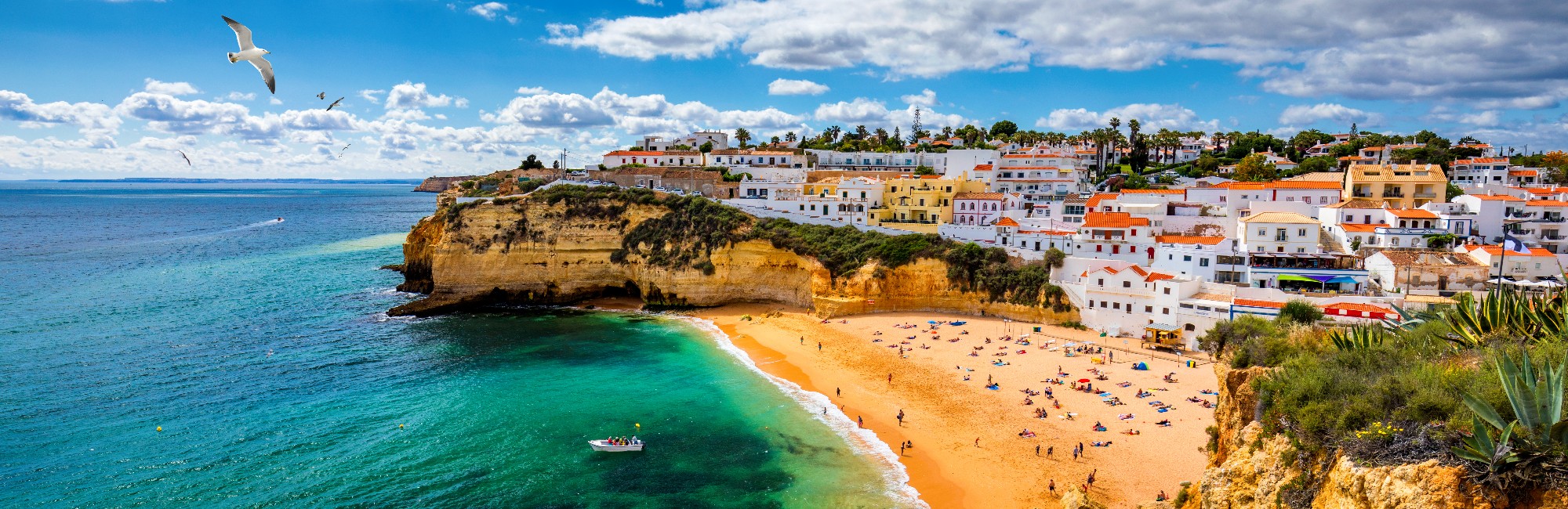 Living in Algarve